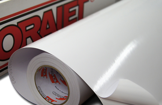 Печать на самоклеящейся пленке